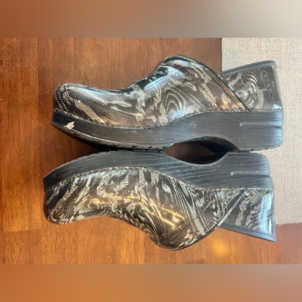 Dansko‎ Clogs - Picture 3 of 5